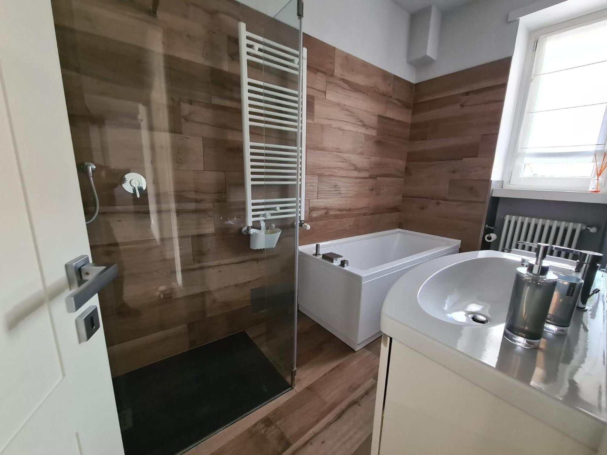 Cuore Di Alba Charming Apartment Eksteriør bilde