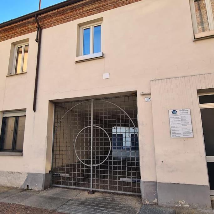 Cuore Di Alba Charming Apartment Eksteriør bilde