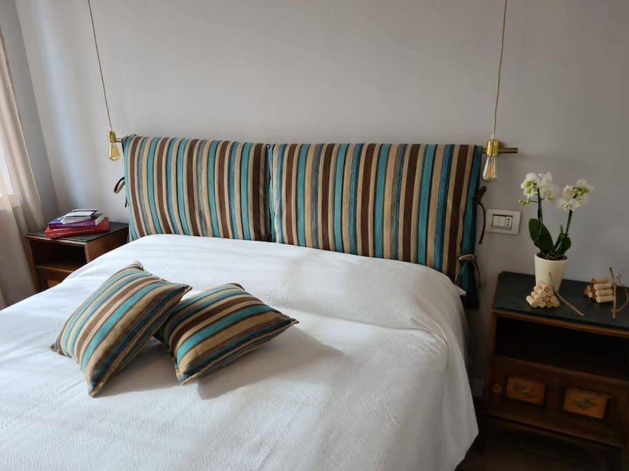 Cuore Di Alba Charming Apartment Eksteriør bilde